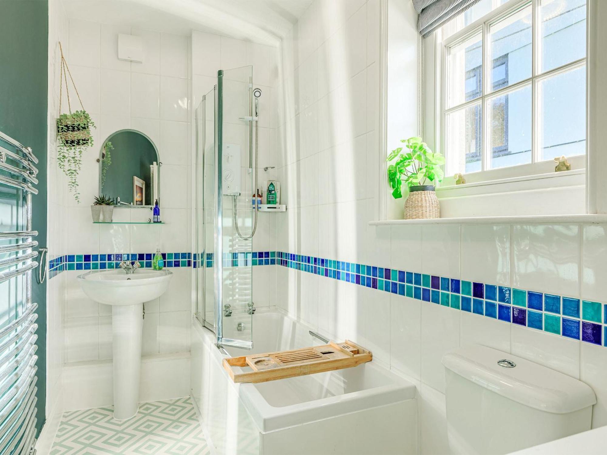 Samphire Cottage Лайм Риджис Екстериор снимка